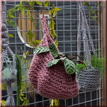Preview: Häkelanleitung Pflanzentasche Osasco