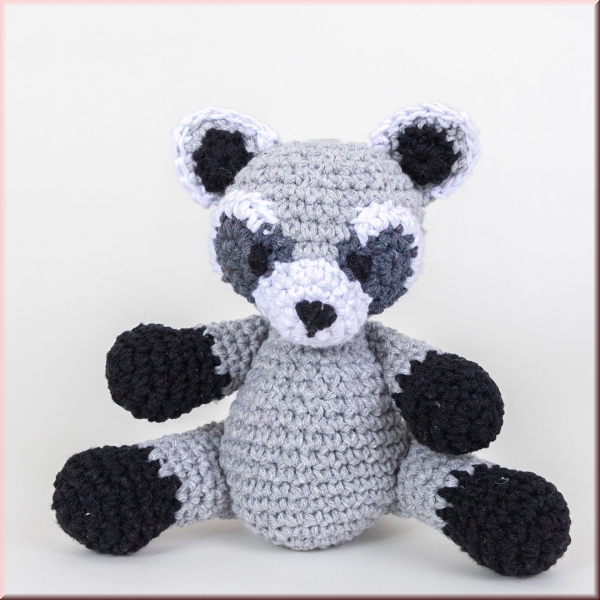 Amigurumi Racoon Ricky