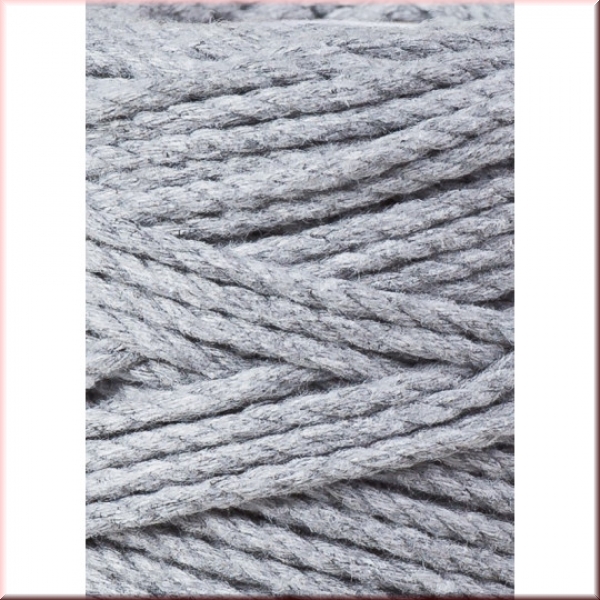 Bobbiny Macramegarn Durchmesser 3 mm 100 Meter 3fach gedreht Silver